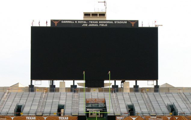 High-brightness-portable-football-game-time-scoreboard wall